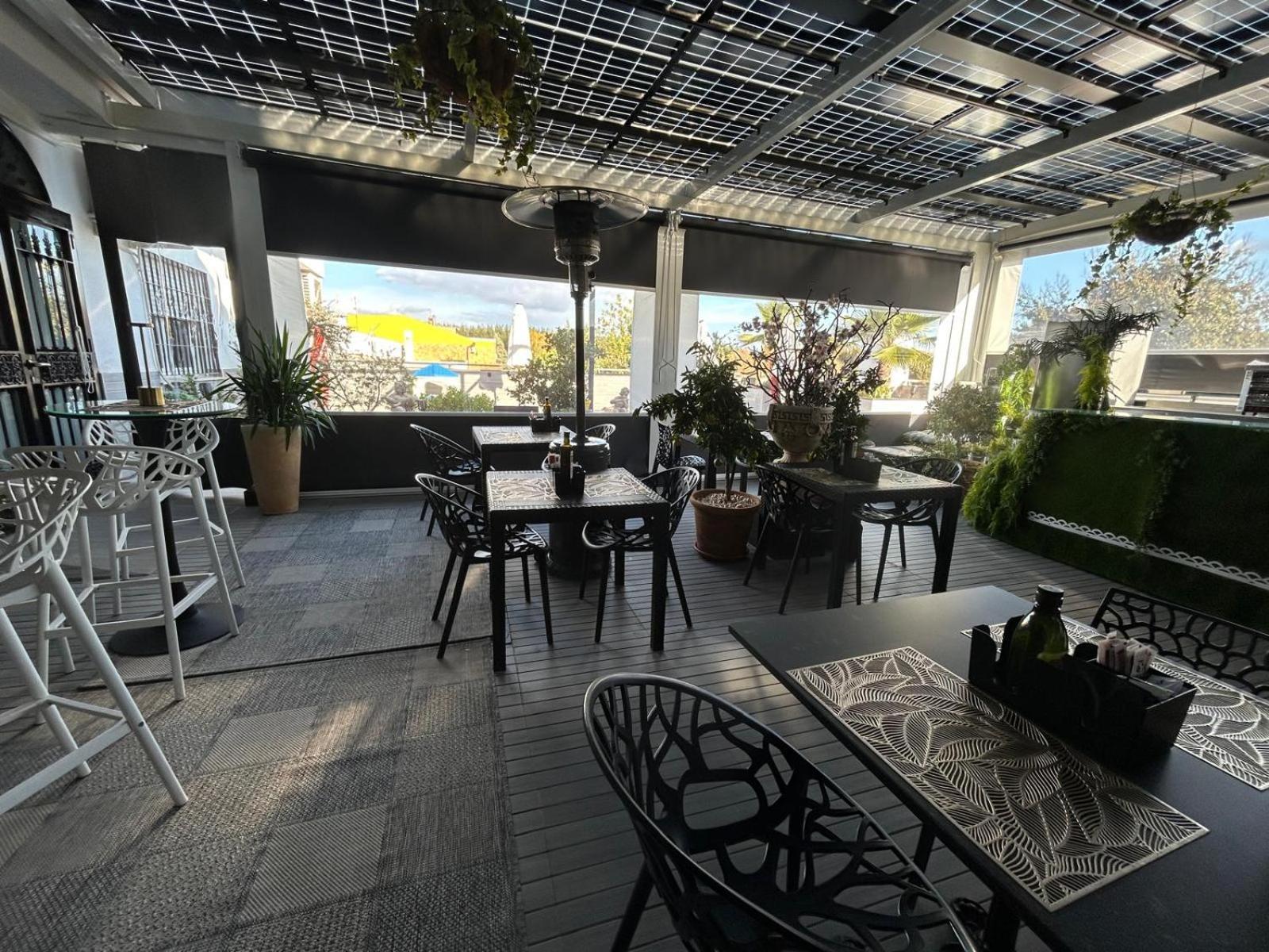 Vesci Faventia Otel Huétor-Tájar Dış mekan fotoğraf